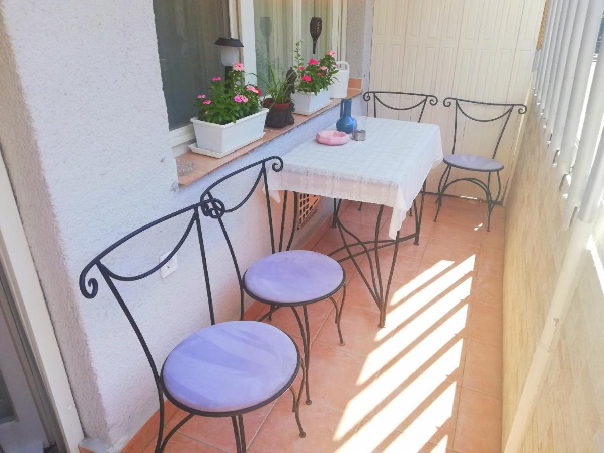 Strandfuerdo Apartman Eger Eksteriør bilde