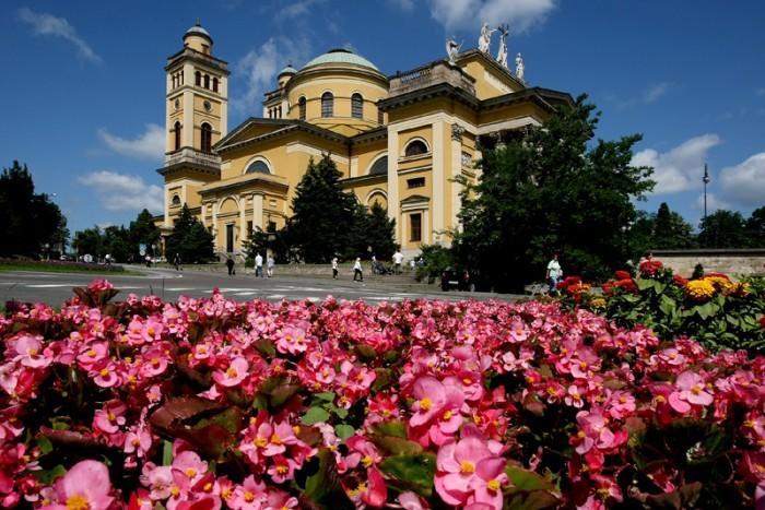 Strandfuerdo Apartman Eger Rom bilde